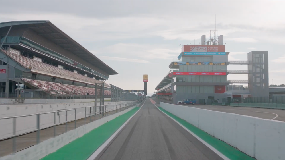 Mercedes Posts 151 laps as Teams Focus on Mileage