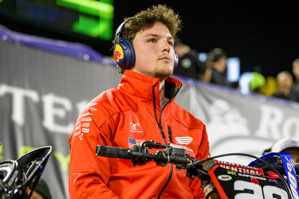 Torn Labrum Ends Hymas' 250SX Supercross Bid after Anaheim DNF