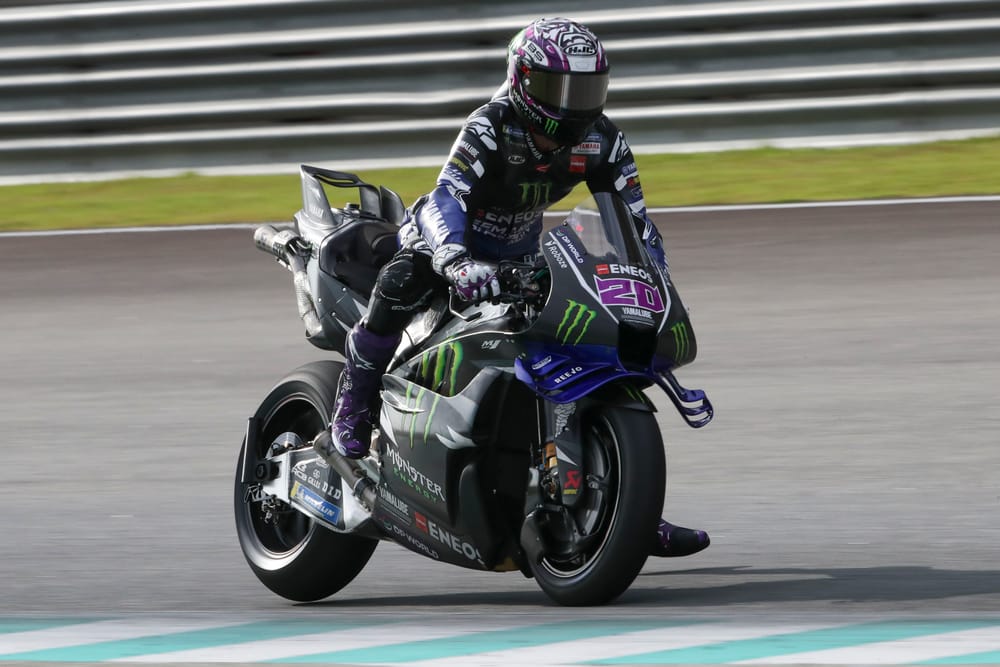 Quartararo Breaks Finger, Ending Yamaha Sepang Test