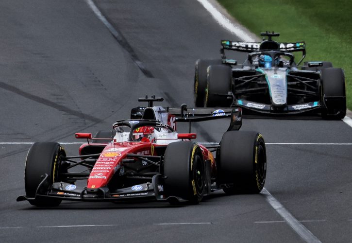 Blue-light start, dead batteries disrupt Australian GP