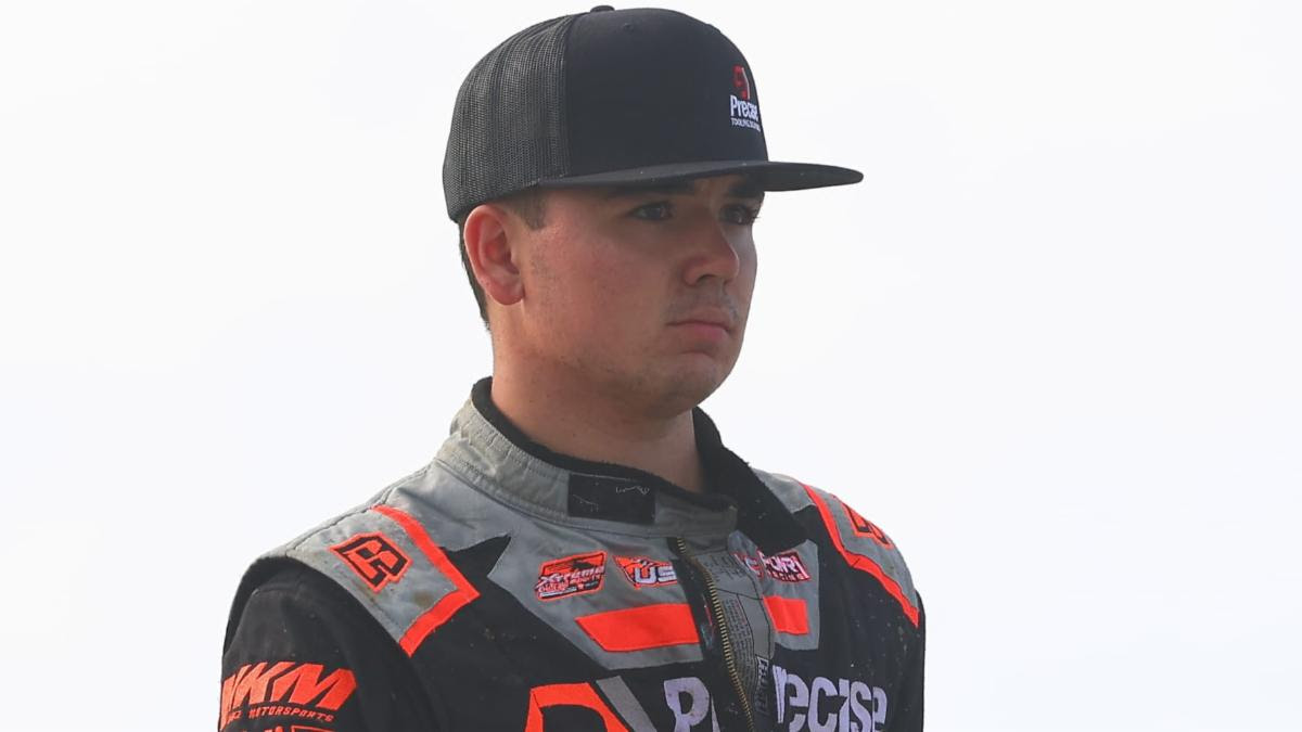 Colton Robinson to run full 2026 USAC Midget season with KKM